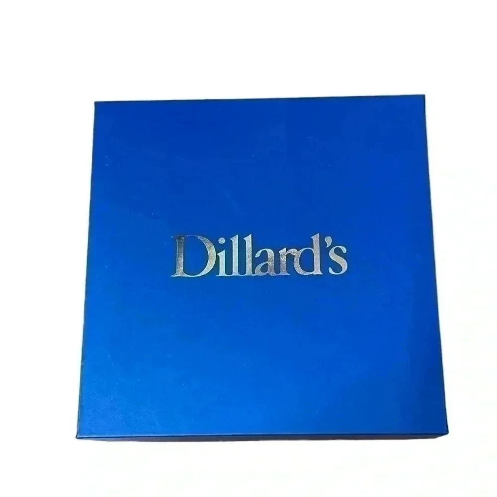 Large Snowflake Ornament from Dillards - Holiday Collection Series - Picture 3 of 3